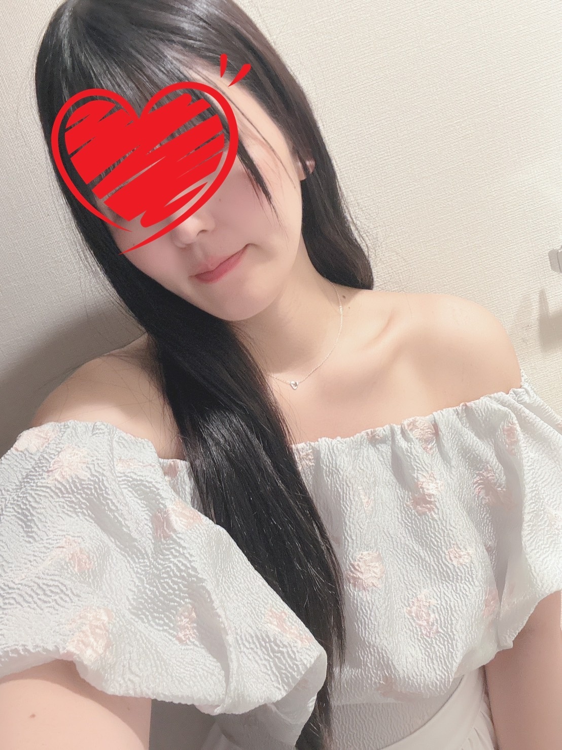 女性セラピスト YURA